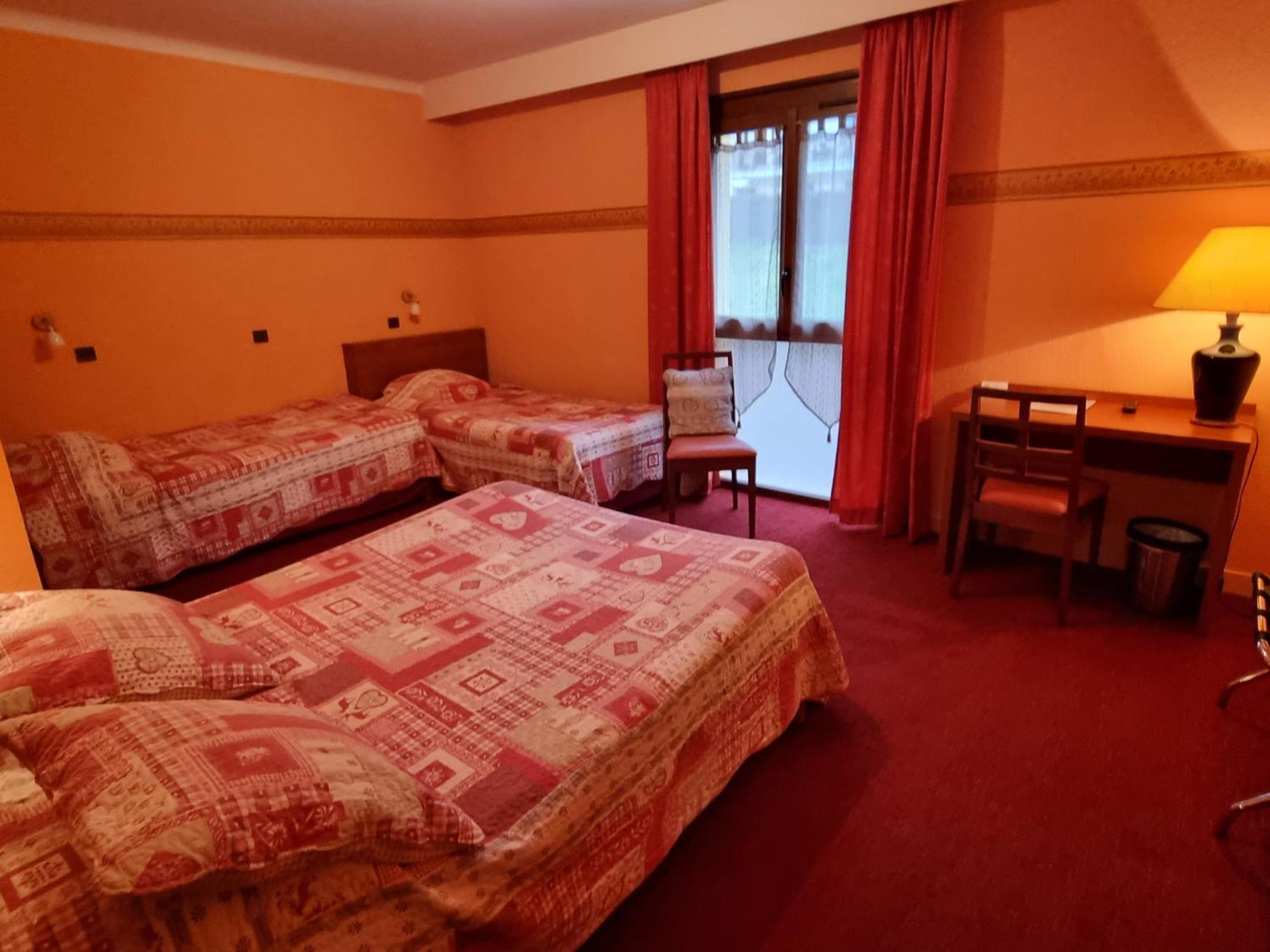Hotel Bellevue Эз Экстерьер фото