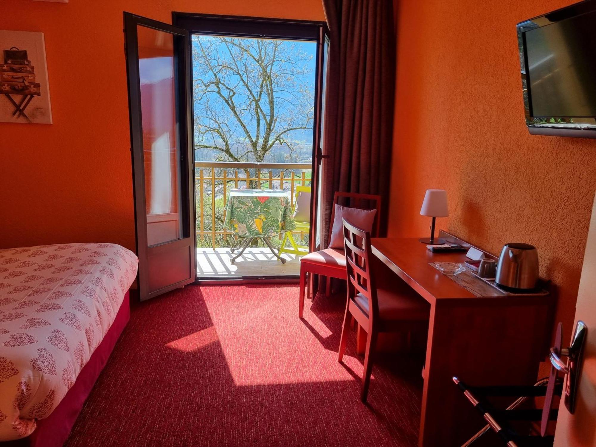 Hotel Bellevue Эз Экстерьер фото